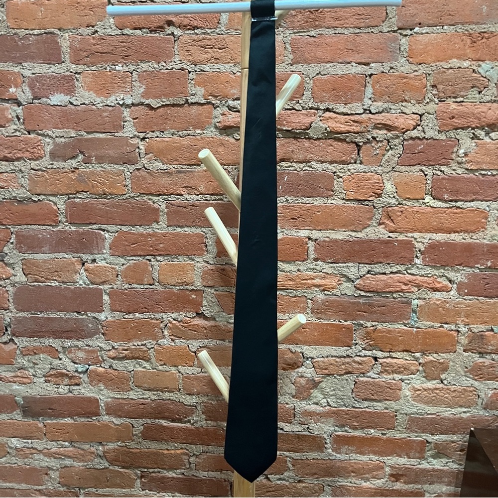 The Custom Shop Black Silk Tie